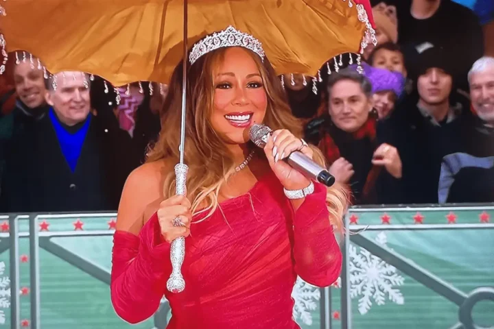 Mariah Carey Participated In Macy’s Thanksgiving Day Parade