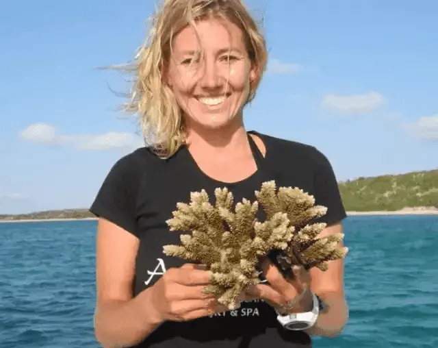 The Much Essential Coral Educator, Nicole Helgason