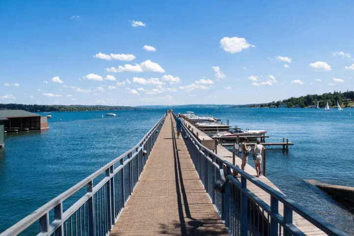 Exploring the Finger Lakes of Upstate New York: A Guide to Skaneateles Lake