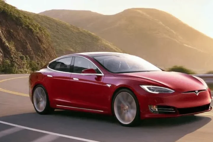 Tesla’s Innovative Heat Pump Design: Winter Driving Made Easy