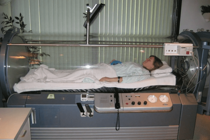 HyperBaric Oxygen Therapy Chamber