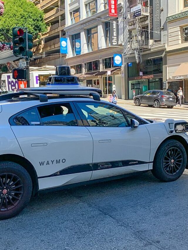 Lyft Plans Dallas Robotaxi Rollout by 2026 Karmactive