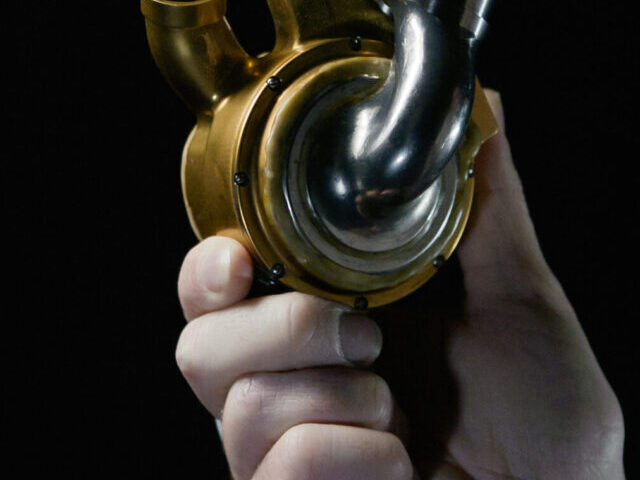 Total-Artificial-Heart.