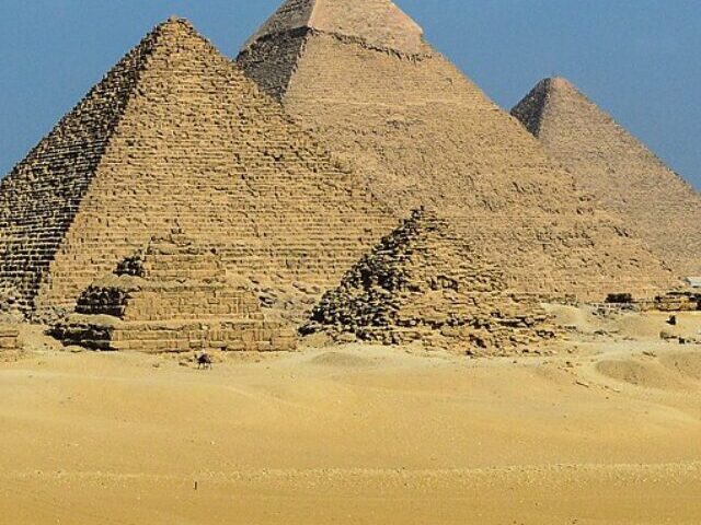 Representative Image: The Giza Pyramids. Photo Source: Morhaf Kamal Aljanee (CC BY-SA 3.0)