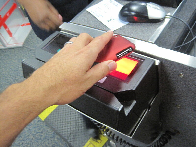 Representative Image: Paperless check-in with @UnitedAirlines iPhone Boarding Pass. Photo Source: Wayan Vota (CC BY-NC-SA 2.0)