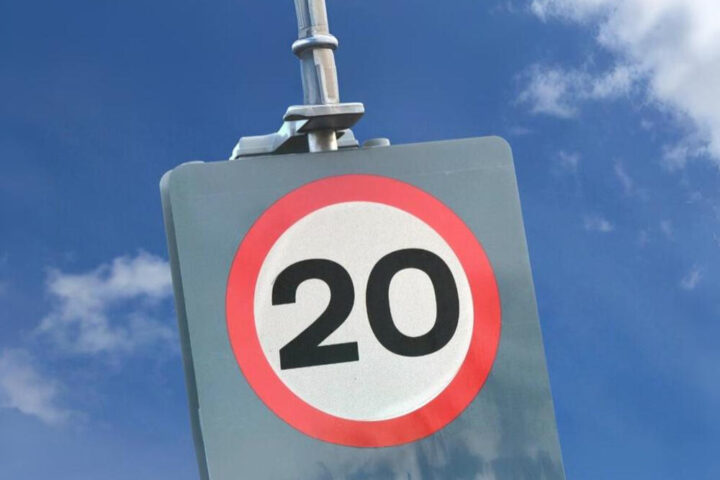 20 Km Speed Sign.Photo Source: Falkirk Council