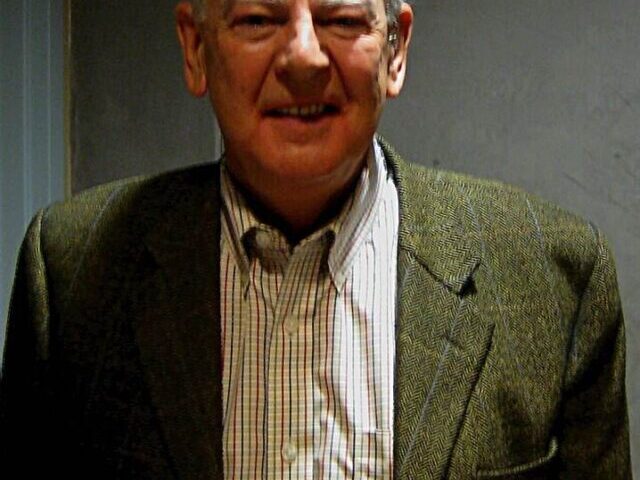 A portrait of Donald Johanson, paleoanthropologist and author who discovered the "Lucy" hominid fossil. Photo Source: Marlith (CC BY-SA 3.0)