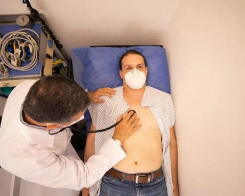 Representative Image. Doctor Examining Patient. Photo Source: Los Muertos Crew