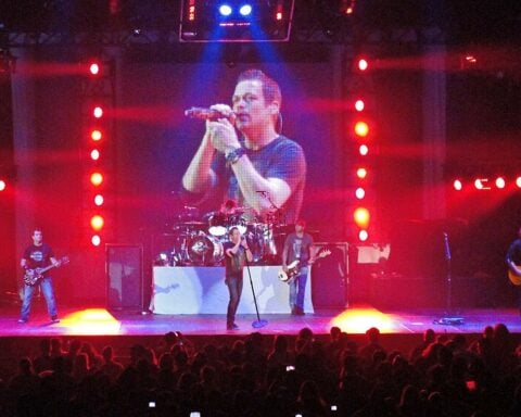 3 Doors Down live @ Laredo Energy Arena in Laredo, Texas. Photo Credit: Justin Allen Hundsnurscher.