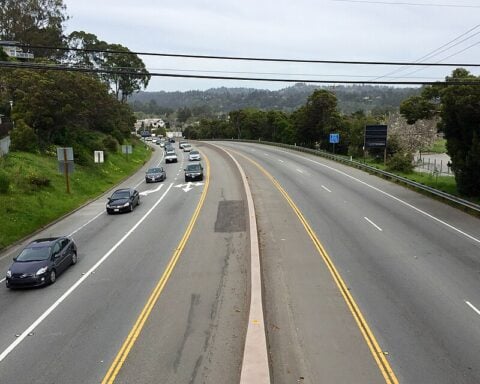 Representative image:- California highway- Photo source-Wikimedia Commons (CC BY-SA 4.0)