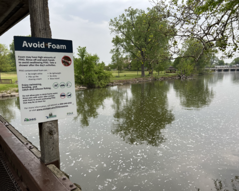 Representative image :- Sign on bridge - Photo Source :- Wikimedia Commons (CC BY-SA 4.0)