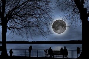 Moon Viewing. Photo Source: susan-lu4esm