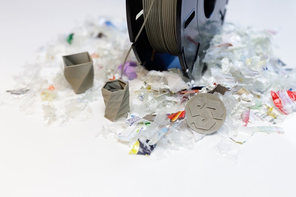 Plastic Recycling. Photo Source: Fraunhofer.