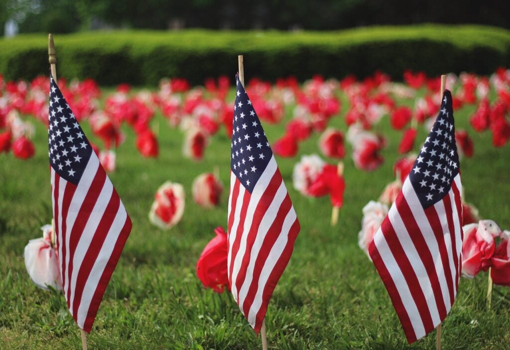 American Flag Photo Source :- Needpix.com Photo Credit :- pixababy.com