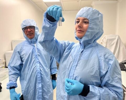 Open University Scientists. Photo Source: Georgina Rannard