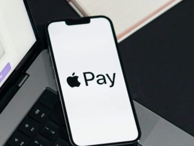 cropped-Apple-Pay-Outage-Exposes-Digital-Wallet-Dependency-Risk-10.jpg