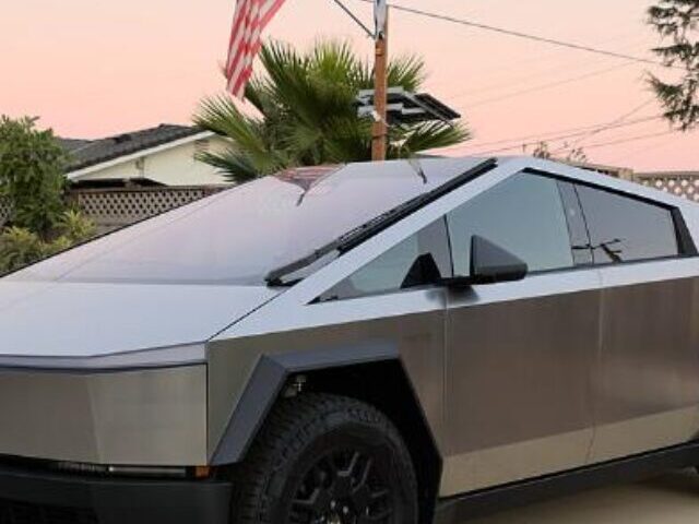 cropped-Cybertruck-Resale-Value-Drops-by-Over-50-2.jpg