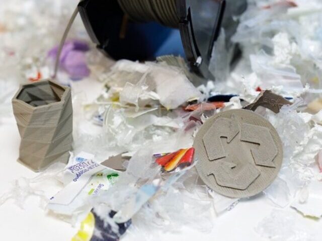Plastic Recycling. Photo Source: Fraunhofer.