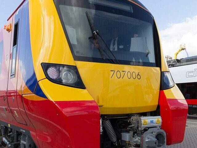 cropped-SWR-Nationalised-as-Labour-Rail-Plan-Begins-8.jpg