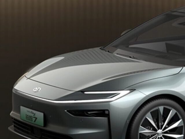 cropped-Toyota-bZ7-and-Lexus-ES-EVs-Hit-685-km-Range-With-China-Launch-Page-Number-13.jpg