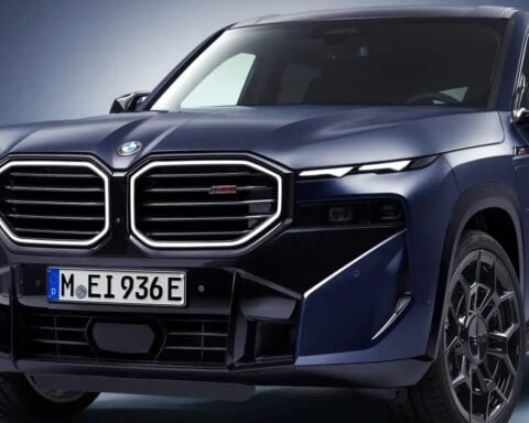 2026-BMW-XM