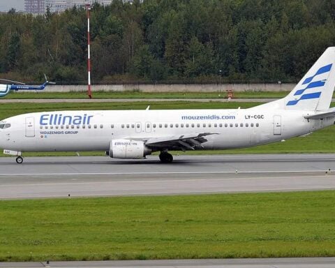 GetJet Airlines, LY-CGC, Boeing 737-4Y0. Photo Source- Anna Zvereva (CC BY-SA 2.0)