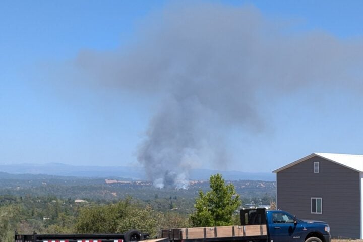 Bonanza Fire. Photo Source: @Boots_N_Brews (X)