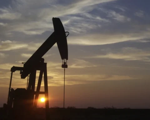 Representative Image: Oil Drilling Photo Source: Rawpixel