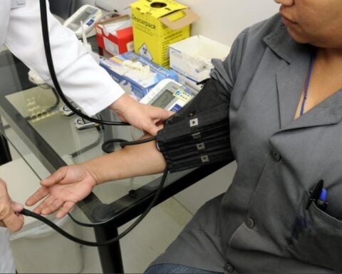 Heart control treatment evaluation at clinic Photo Source: Pxhere