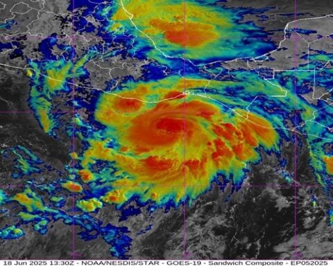 Photo Source: Facebook/@NOAA NWS National Hurricane Center