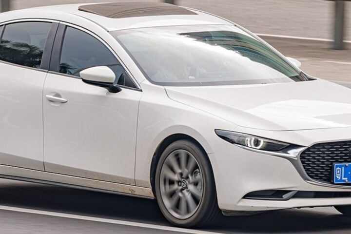MAZDA3 SEDAN (BP) in China, front-side view.