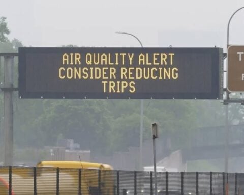 Toronto Air Quality Alert. Photo Source- Brian Mclntyre Real Estate (Facebook)