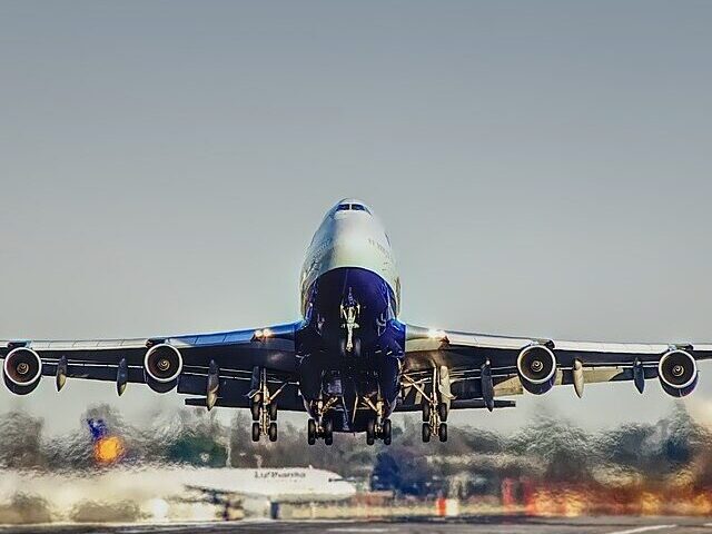 cropped-Trump-Bans-Travel-from-19-Countries-with-Visa-Overstay-Rates-Up-to-70-Starting-Monday.jpg