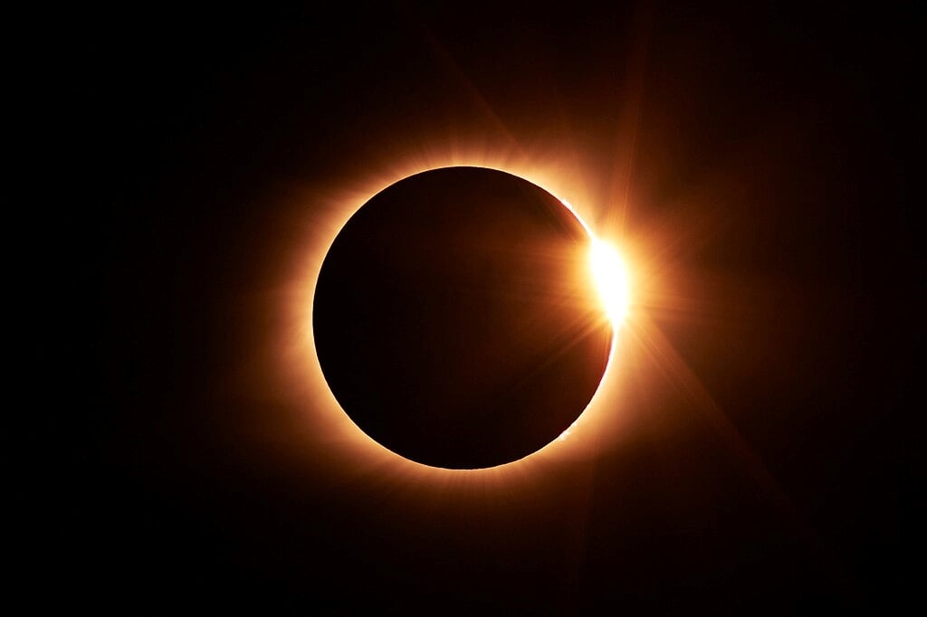 Representative Image. Total Eclipse Photo Source: Jongsun Lee (CC BY 3.0)
