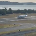 Alaska Airline 737 hits Deer in Kodiak Runway