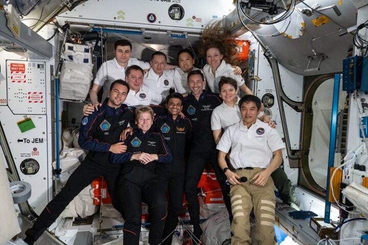 The Axiom Mission 4 and Expedition 73 crews join together for a group portrait inside the International Space Station’s Harmony module.