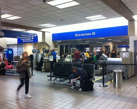 DFW Terminal A Security Check Point. Photo Source- Grant Wickes (CC BY 2.0)