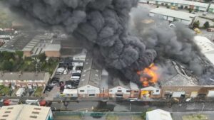 Great Bridge Tyre Fire (3)