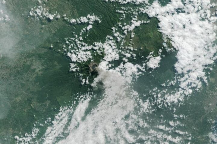 Mount Raung volcano satellite image