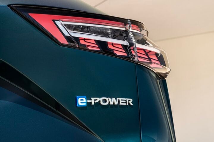 New e-POWER on Qashqai Deep Ocean Left rear and taillight e-POWER. Photo Source: Nissan Motor Corporation
