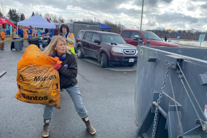 Sen. Lisa Murkowski at Anchorage 2024 Citywide Cleanup