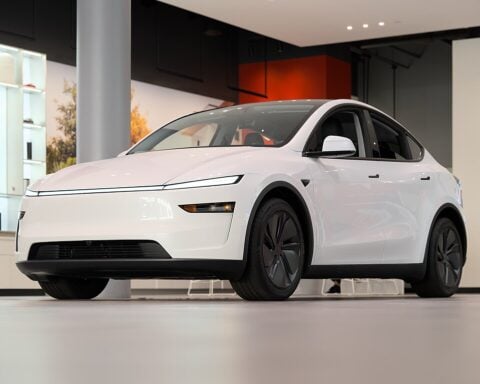 Tesla Model Y 2025 at Santana Row dllu