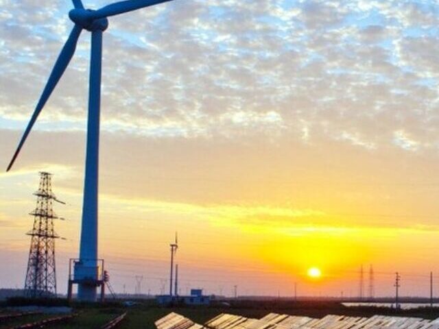 cropped-Malaysia-Green-Energy-Drops-to-3-Cents-per-kWh-After-80-Price-Slash-1.jpg
