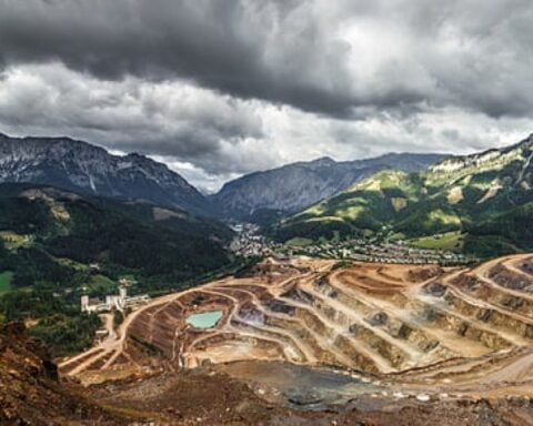 Contextual image accompanying analysis of CATL’s Jianxiawo lithium mine permit suspension in Yichun, China, and its impact on lithium prices and EV battery supply chains.