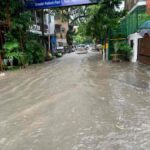 MD red alert for Delhi‑NCR during August monsoon, forecast of heavy rain and widespread travel disruption.