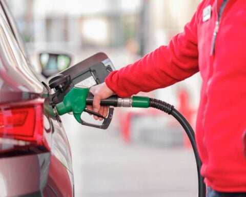Indonesia’s push from B40 to B50 aims to cut diesel imports and anchor energy independence while tests run through 2026. Photo Source: Engin Akyurt (Pexels)