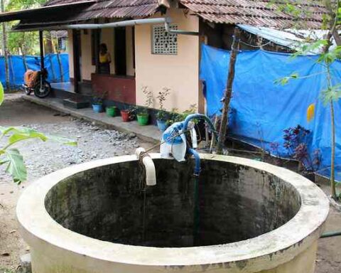 Public health advisory emphasising safe water use and private well maintenance to prevent Naegleria fowleri infections in Kerala.
