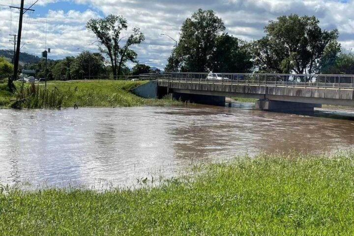 Severe weather and widespread flooding across NSW, over 1,455 incidents linked to heavy rain, storms & snow.
