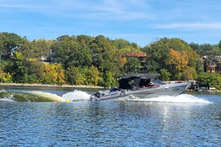 Speed Boat