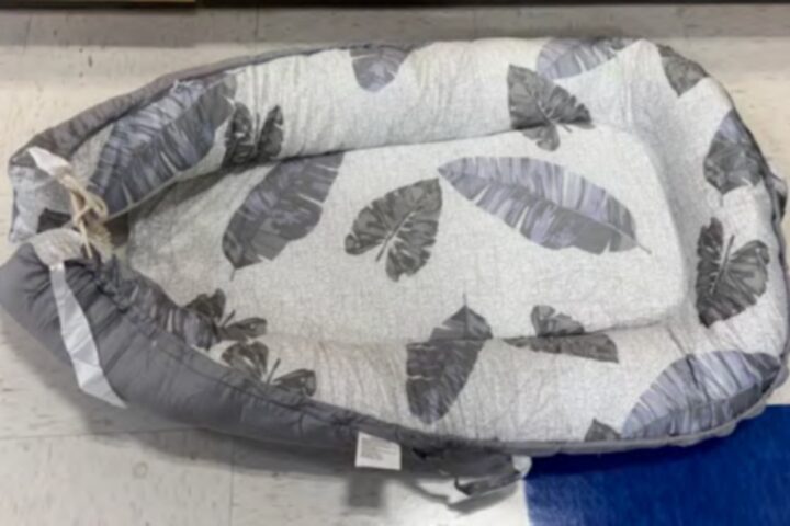 URMYWO grey feather baby lounger recall notice highlighting safety violations and refund process (No License Found)